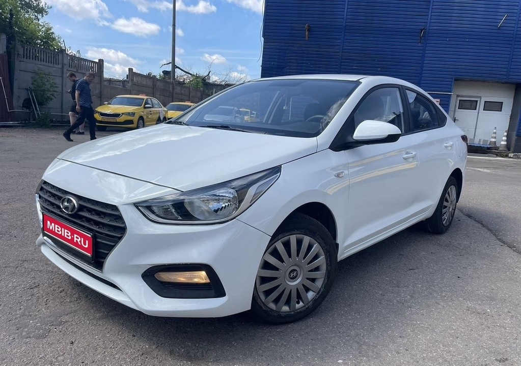 Hyundai Solaris, 2019 год, 699 800 рублей, 3 фотография