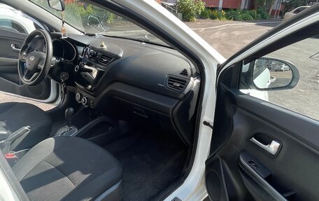 KIA Rio III рестайлинг, 2012 год, 800 000 рублей, 12 фотография