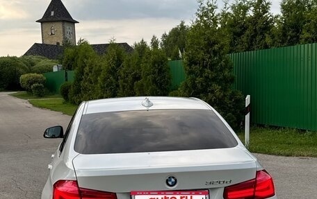 BMW 3 серия, 2012 год, 1 600 000 рублей, 3 фотография