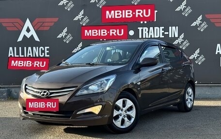 Hyundai Solaris II рестайлинг, 2016 год, 999 000 рублей, 3 фотография
