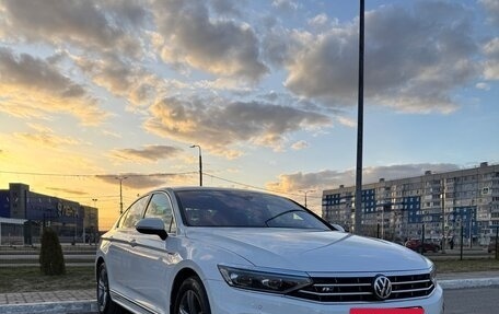 Volkswagen Passat B8 рестайлинг, 2019 год, 2 810 000 рублей, 7 фотография