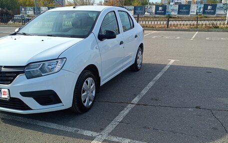 Renault Logan II, 2019 год, 599 000 рублей, 2 фотография
