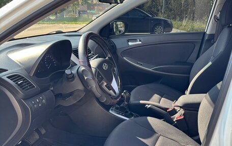 Hyundai Solaris II рестайлинг, 2014 год, 1 170 000 рублей, 20 фотография