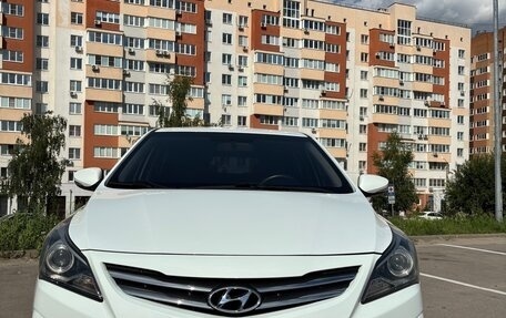 Hyundai Solaris II рестайлинг, 2014 год, 1 170 000 рублей, 18 фотография