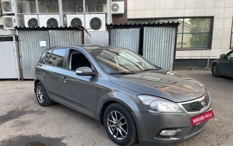 KIA cee'd I рестайлинг, 2012 год, 715 000 рублей, 3 фотография