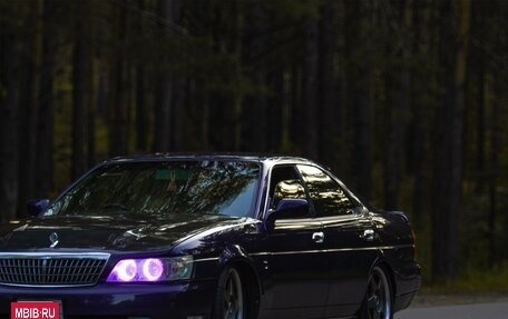 Nissan Laurel VIII, 2001 год, 550 000 рублей, 2 фотография