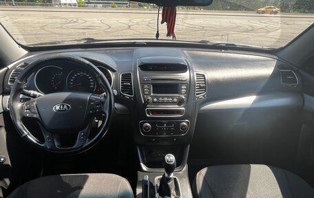 KIA Sorento II рестайлинг, 2013 год, 1 590 000 рублей, 7 фотография