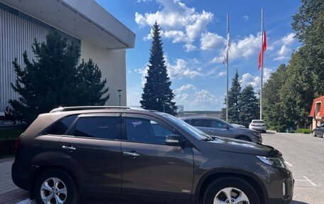 KIA Sorento II рестайлинг, 2013 год, 1 590 000 рублей, 2 фотография