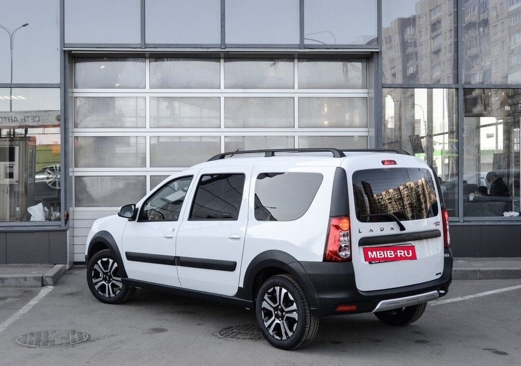 ВАЗ (LADA) Largus Cross, 2024 год, 1 490 000 рублей, 6 фотография