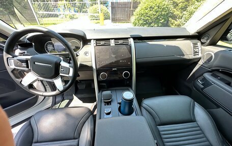 Land Rover Discovery IV, 2022 год, 7 500 000 рублей, 13 фотография