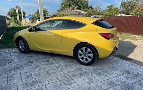 Opel Astra J, 2012 год, 700 000 рублей, 2 фотография