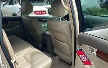 Toyota Land Cruiser Prado 120 рестайлинг, 2005 год, 1 780 000 рублей, 6 фотография
