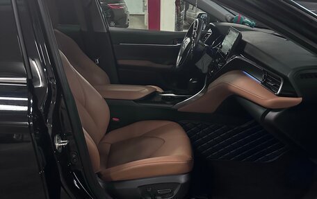 Toyota Camry, 2022 год, 4 000 000 рублей, 7 фотография