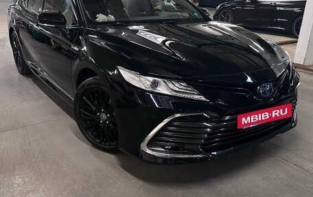 Toyota Camry, 2022 год, 4 000 000 рублей, 5 фотография