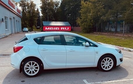 Opel Astra J, 2014 год, 930 000 рублей, 6 фотография