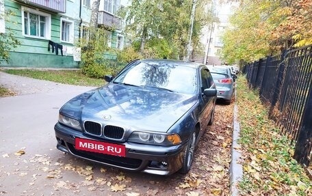 BMW 5 серия, 2000 год, 550 000 рублей, 3 фотография