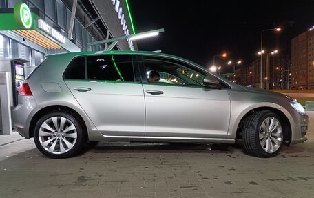 Volkswagen Golf VII, 2013 год, 1 800 000 рублей, 2 фотография