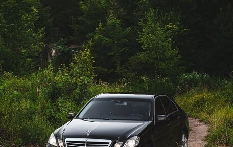 Mercedes-Benz E-Класс, 2012 год, 1 250 000 рублей, 4 фотография