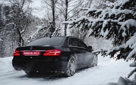 Mercedes-Benz E-Класс, 2012 год, 1 250 000 рублей, 20 фотография