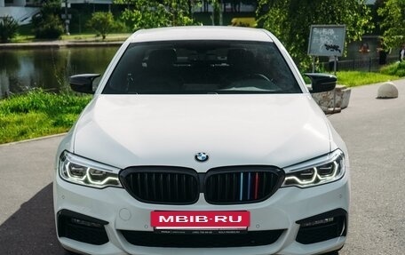 BMW 5 серия, 2018 год, 3 550 000 рублей, 3 фотография