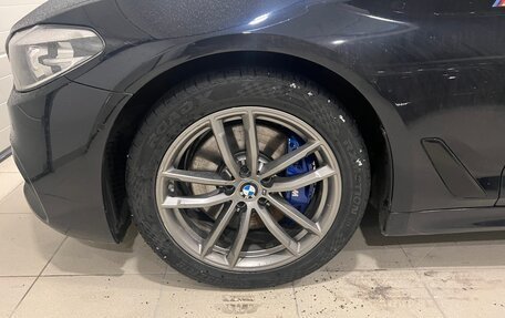 BMW 5 серия, 2018 год, 2 990 000 рублей, 3 фотография
