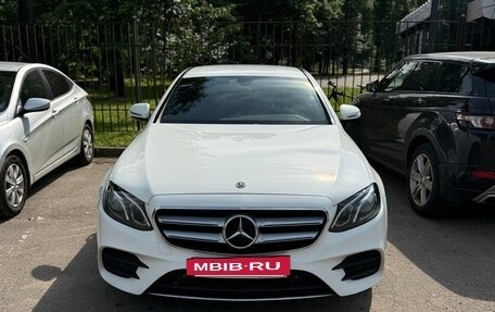 Mercedes-Benz E-Класс, 2019 год, 3 500 000 рублей, 2 фотография