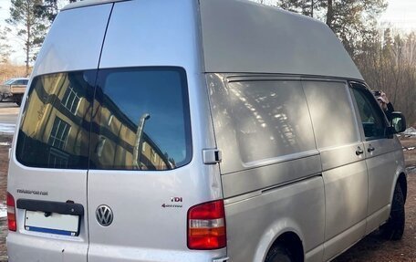 Volkswagen Transporter T5 рестайлинг, 2009 год, 1 700 000 рублей, 4 фотография