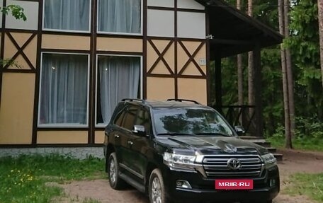 Toyota Land Cruiser 200, 2015 год, 5 200 000 рублей, 4 фотография