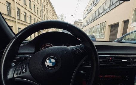 BMW 3 серия, 2010 год, 1 400 000 рублей, 14 фотография