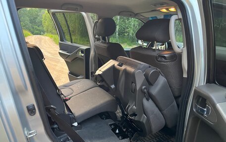 Nissan Pathfinder, 2008 год, 1 300 000 рублей, 30 фотография