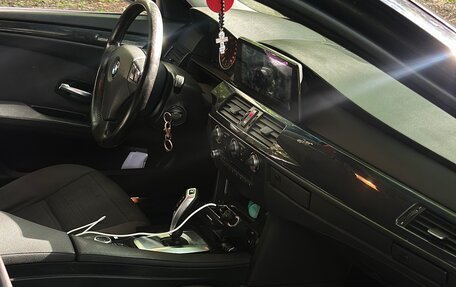 BMW 5 серия, 2008 год, 1 300 000 рублей, 11 фотография