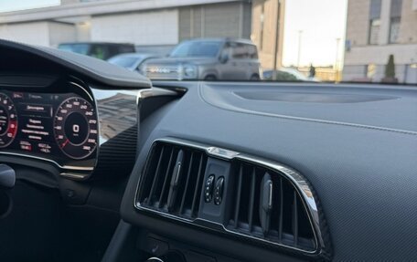 Audi R8, 2020 год, 16 450 000 рублей, 24 фотография