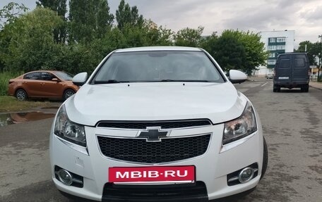 Chevrolet Cruze II, 2012 год, 690 000 рублей, 4 фотография