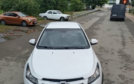 Chevrolet Cruze II, 2012 год, 690 000 рублей, 3 фотография