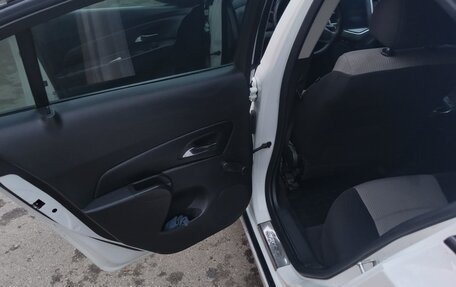 Chevrolet Cruze II, 2012 год, 690 000 рублей, 17 фотография