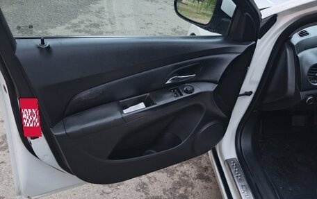 Chevrolet Cruze II, 2012 год, 690 000 рублей, 19 фотография