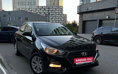Hyundai Solaris II рестайлинг, 2019 год, 1 530 000 рублей, 2 фотография