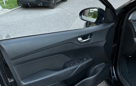 Hyundai Solaris II рестайлинг, 2019 год, 1 530 000 рублей, 11 фотография