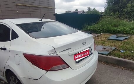 Hyundai Solaris II рестайлинг, 2015 год, 550 000 рублей, 11 фотография