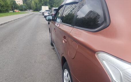 Mitsubishi Outlander III рестайлинг 3, 2012 год, 1 400 000 рублей, 8 фотография