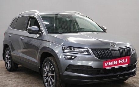 Skoda Karoq I, 2022 год, 2 500 000 рублей, 3 фотография