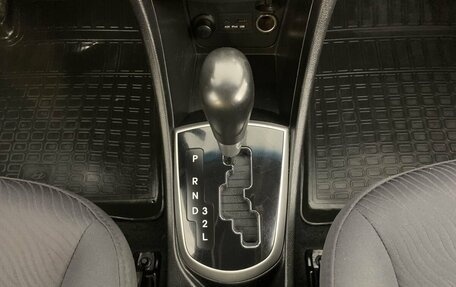 Hyundai Solaris II рестайлинг, 2013 год, 664 000 рублей, 13 фотография