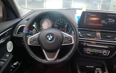 BMW 1 серия, 2022 год, 1 530 000 рублей, 6 фотография
