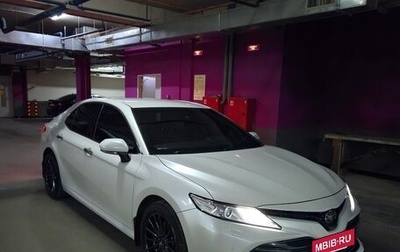 Toyota Camry, 2018 год, 2 950 000 рублей, 1 фотография