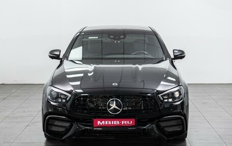 Mercedes-Benz E-Класс, 2020 год, 3 500 000 рублей, 3 фотография