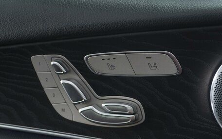 Mercedes-Benz E-Класс, 2020 год, 3 500 000 рублей, 21 фотография