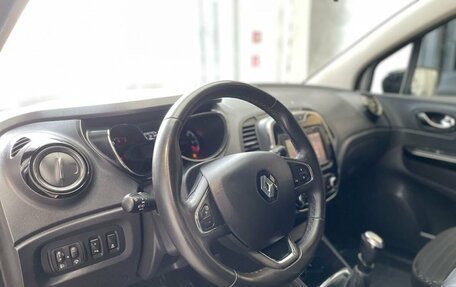 Renault Kaptur I рестайлинг, 2017 год, 1 450 000 рублей, 11 фотография