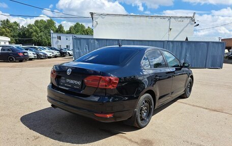 Volkswagen Jetta VI, 2011 год, 869 000 рублей, 5 фотография