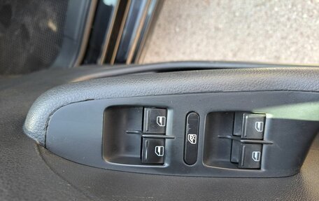 Volkswagen Jetta VI, 2011 год, 869 000 рублей, 19 фотография