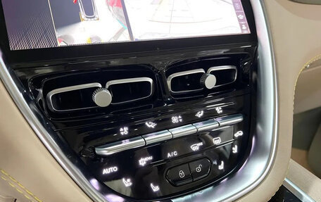 Aston Martin DBX I, 2022 год, 15 409 027 рублей, 10 фотография